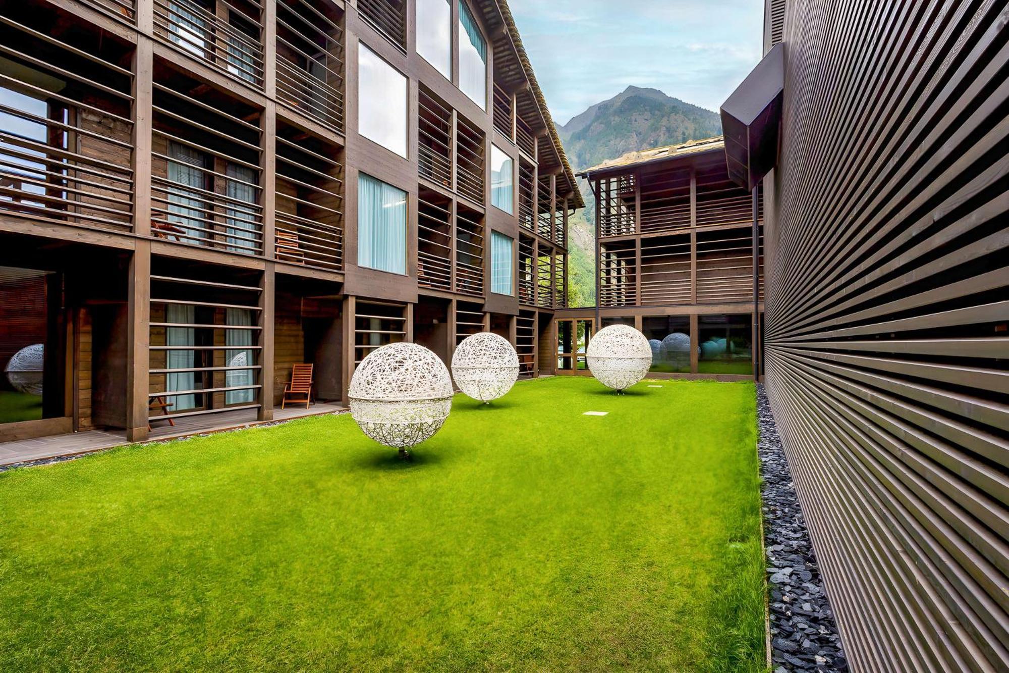Nh Collection Alagna Mirtillo Rosso Alagna Valsesia Exterior foto